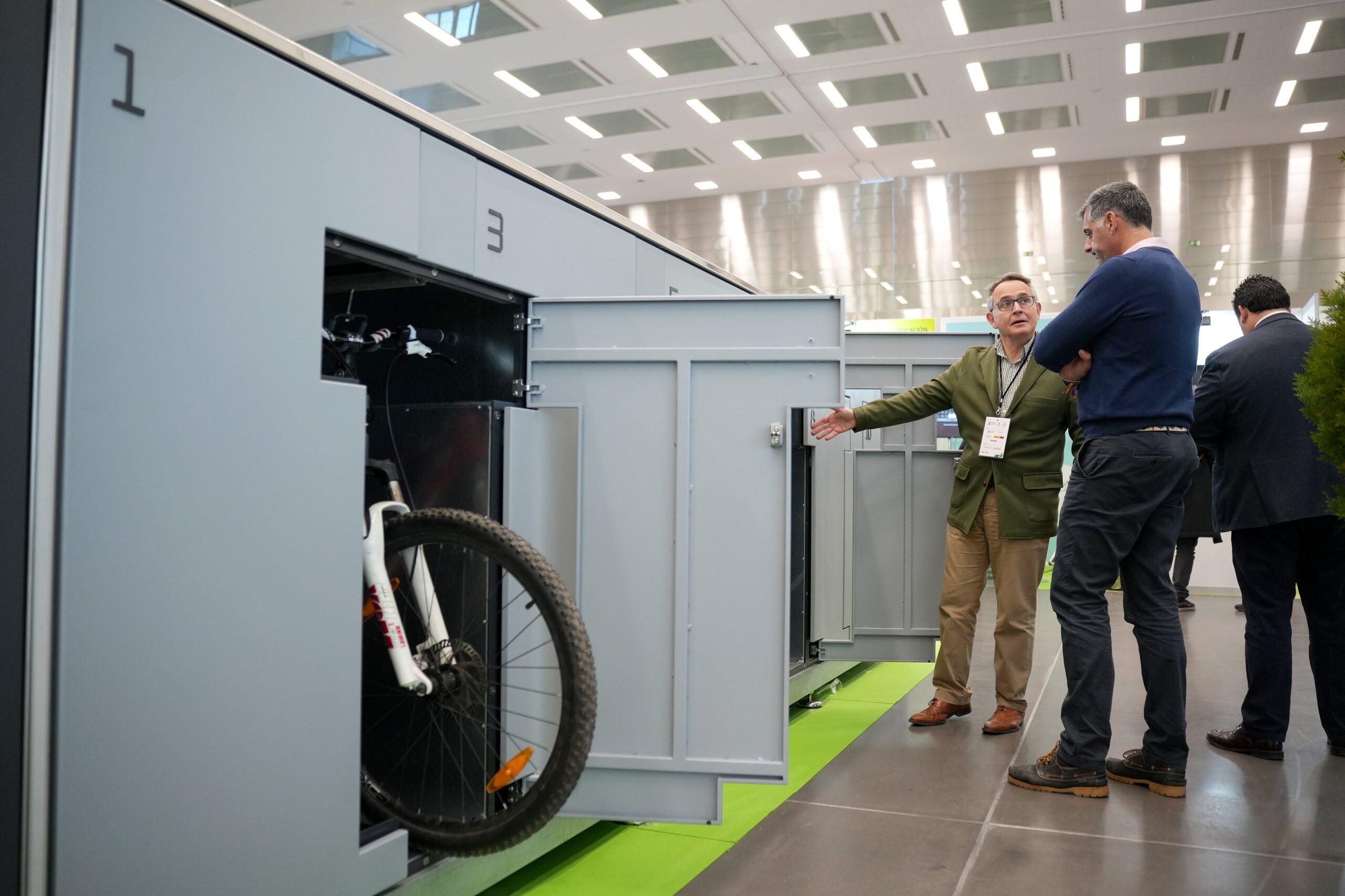 https://expoaire.es/wp-content/uploads/2024/12/Aire-2024DSC00686-min-scaled.jpg
