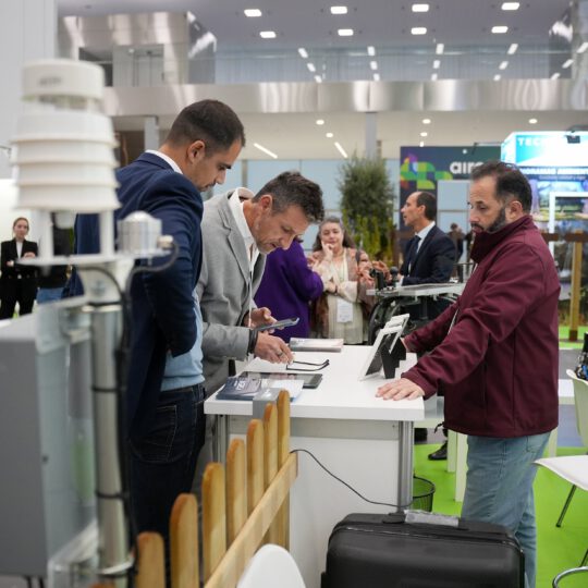 https://expoaire.es/wp-content/uploads/2024/12/Aire-2024DSC01708-min-540x540.jpg