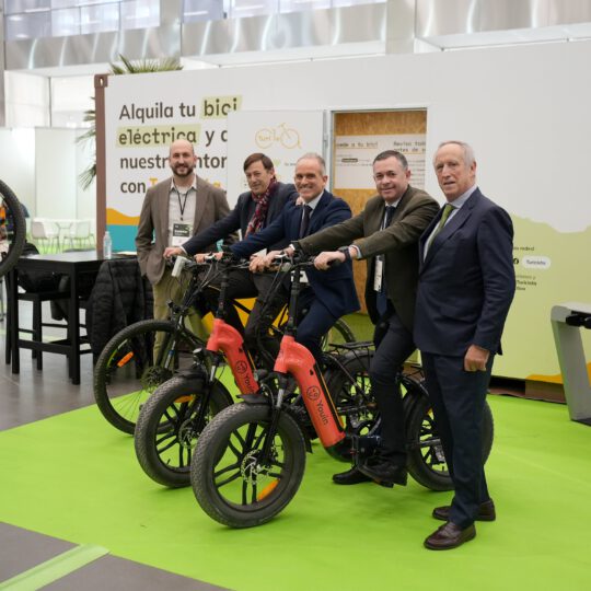 https://expoaire.es/wp-content/uploads/2024/12/Aire-2024DSC01858-min-540x540.jpg