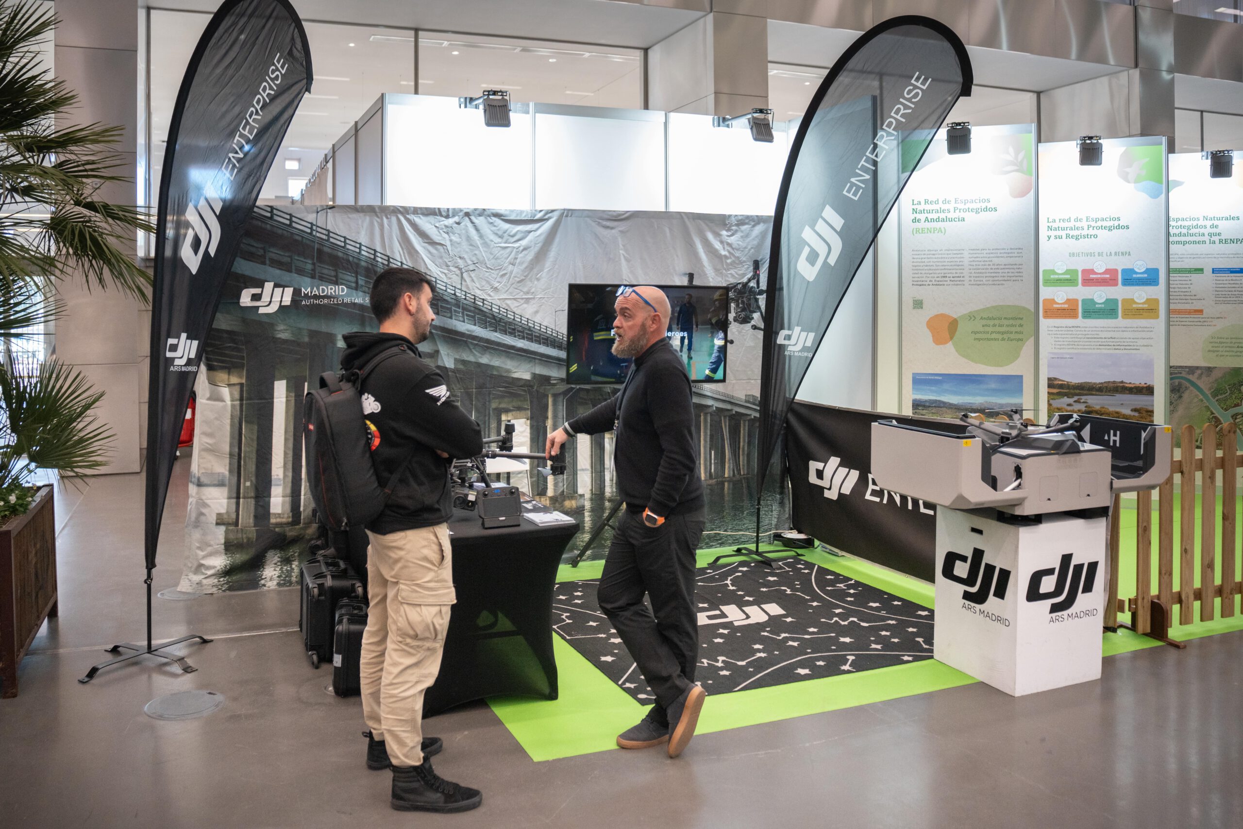https://expoaire.es/wp-content/uploads/2024/12/Aire-2024DSC01962-min-scaled.jpg
