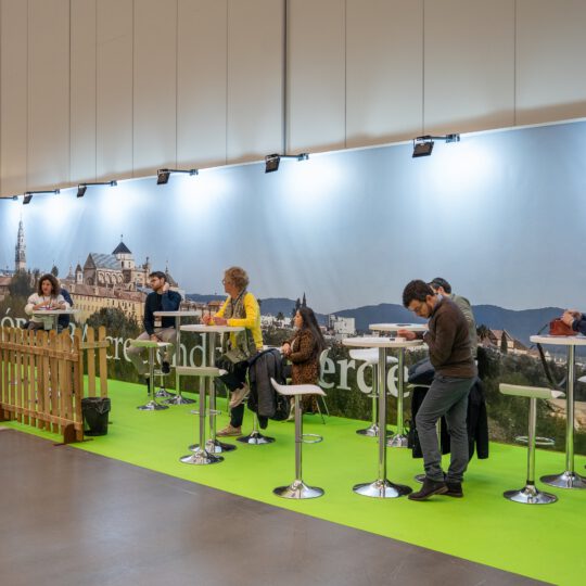 https://expoaire.es/wp-content/uploads/2024/12/Aire-2024_DSC0384-min-540x540.jpg