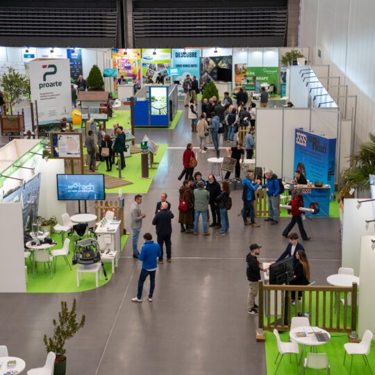 https://expoaire.es/wp-content/uploads/2024/12/Aire-2024_DSC0628-min-540x540.jpg