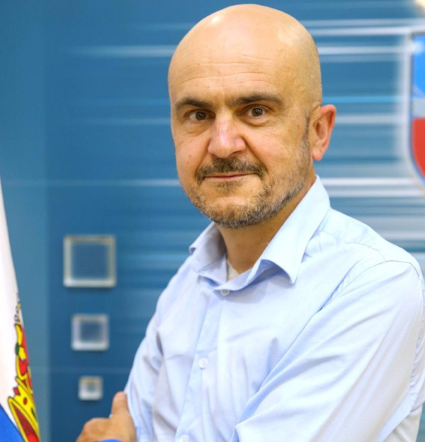 https://expoaire.es/wp-content/uploads/2025/09/Angel_Serdio.jpg